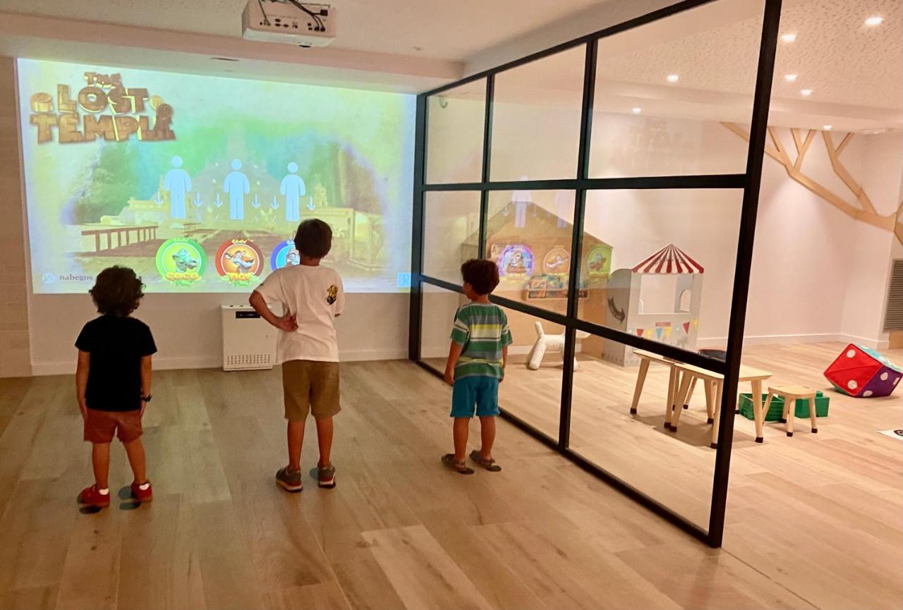 Apartahotel Dos Rios Aínsa Εξωτερικό φωτογραφία