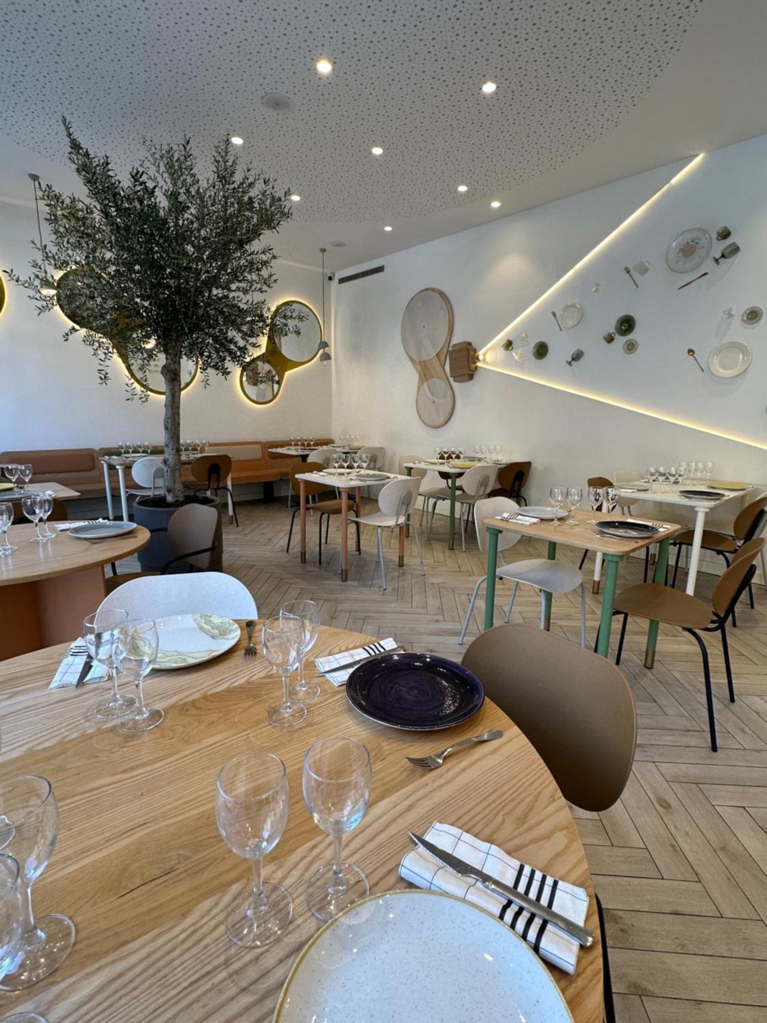 Apartahotel Dos Rios Aínsa Εξωτερικό φωτογραφία